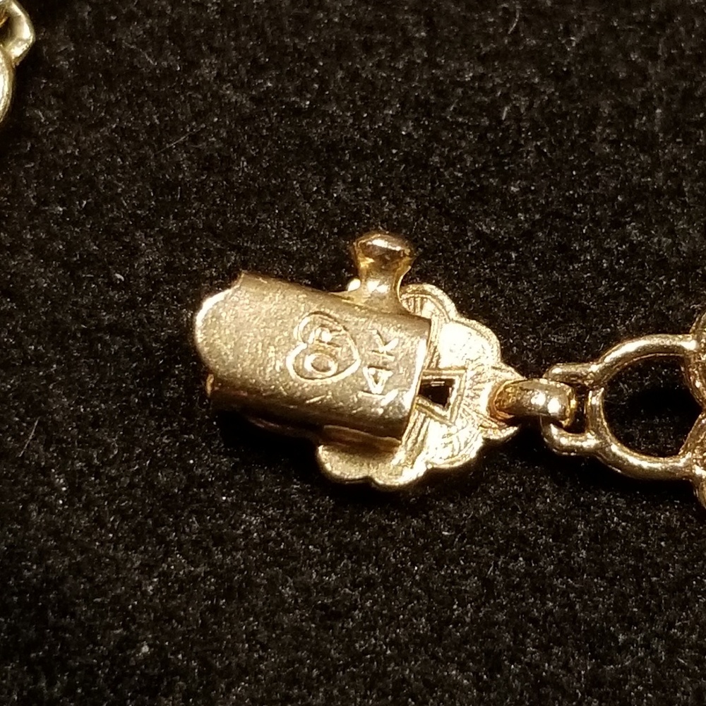 14k gold padlock link bracelet - Picture 4 of 6